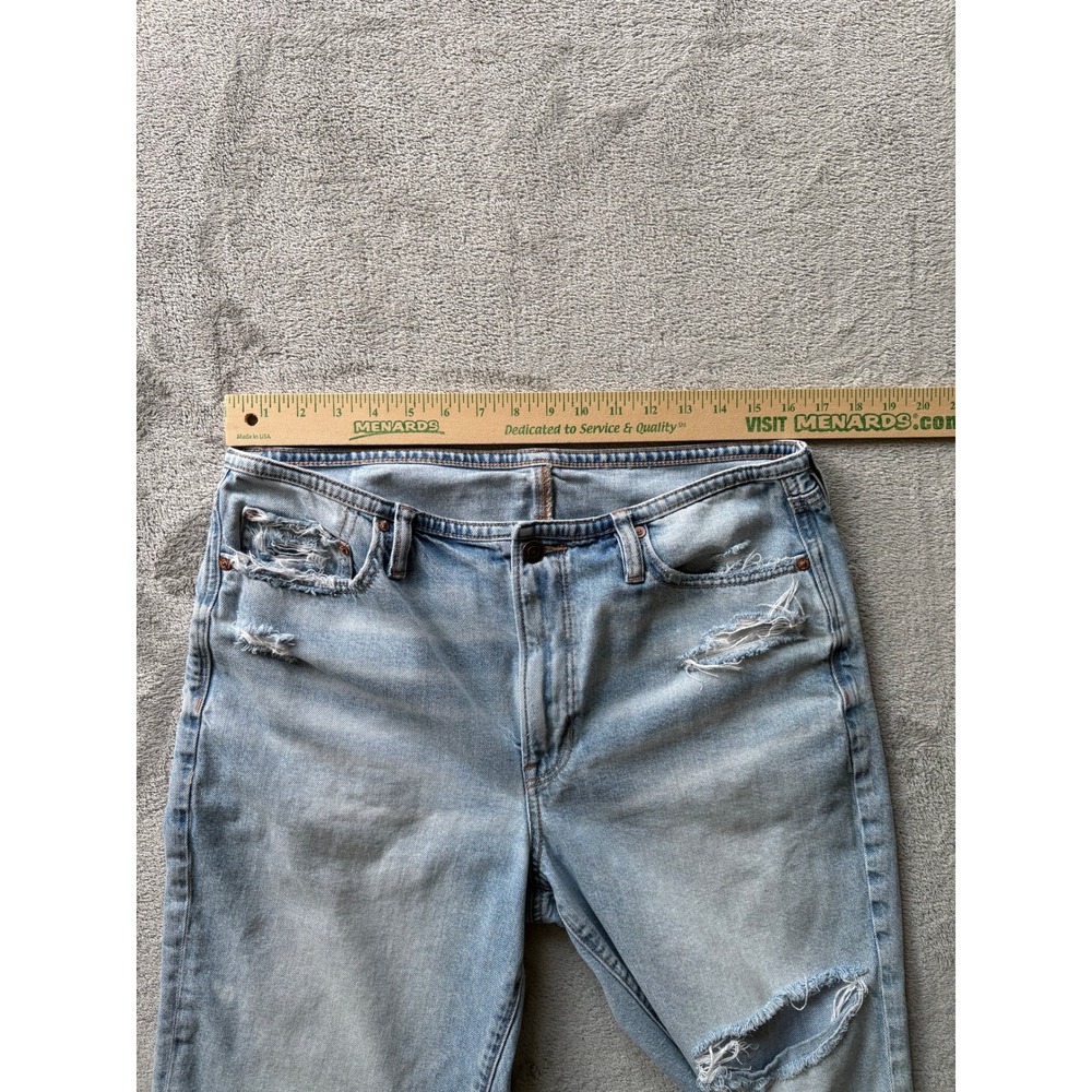 American Eagle Womens Denim Shorts 10 Light Blue Distressed Raw Hem Grunge 90s - Picture 12 of 15